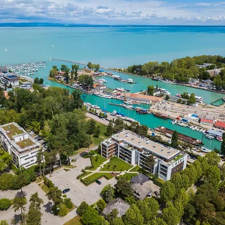 Mf Port Azur Premium Wellness Apartment *