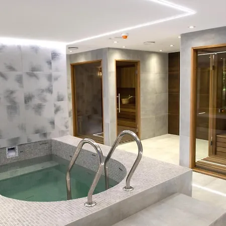 Mf Port Azur Premium Wellness Apartment *