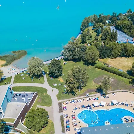 Apartment Mf Port Azur Premium Wellness Apartment